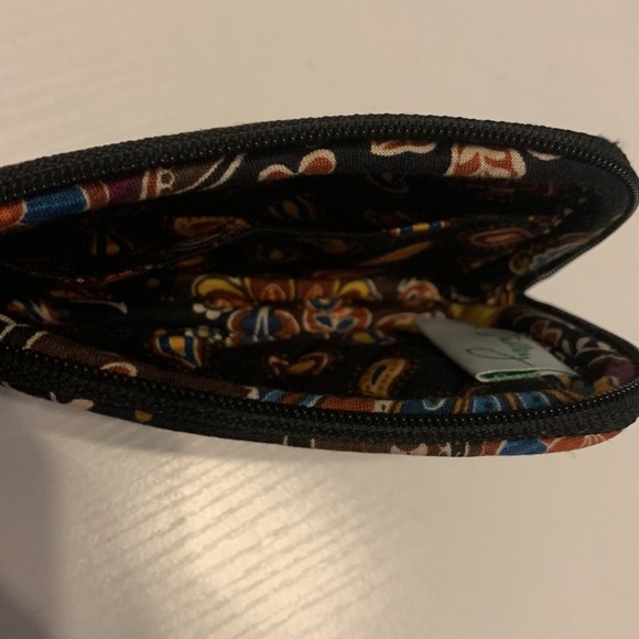 Vera Bradley Wristlet - Picture 3 of 7